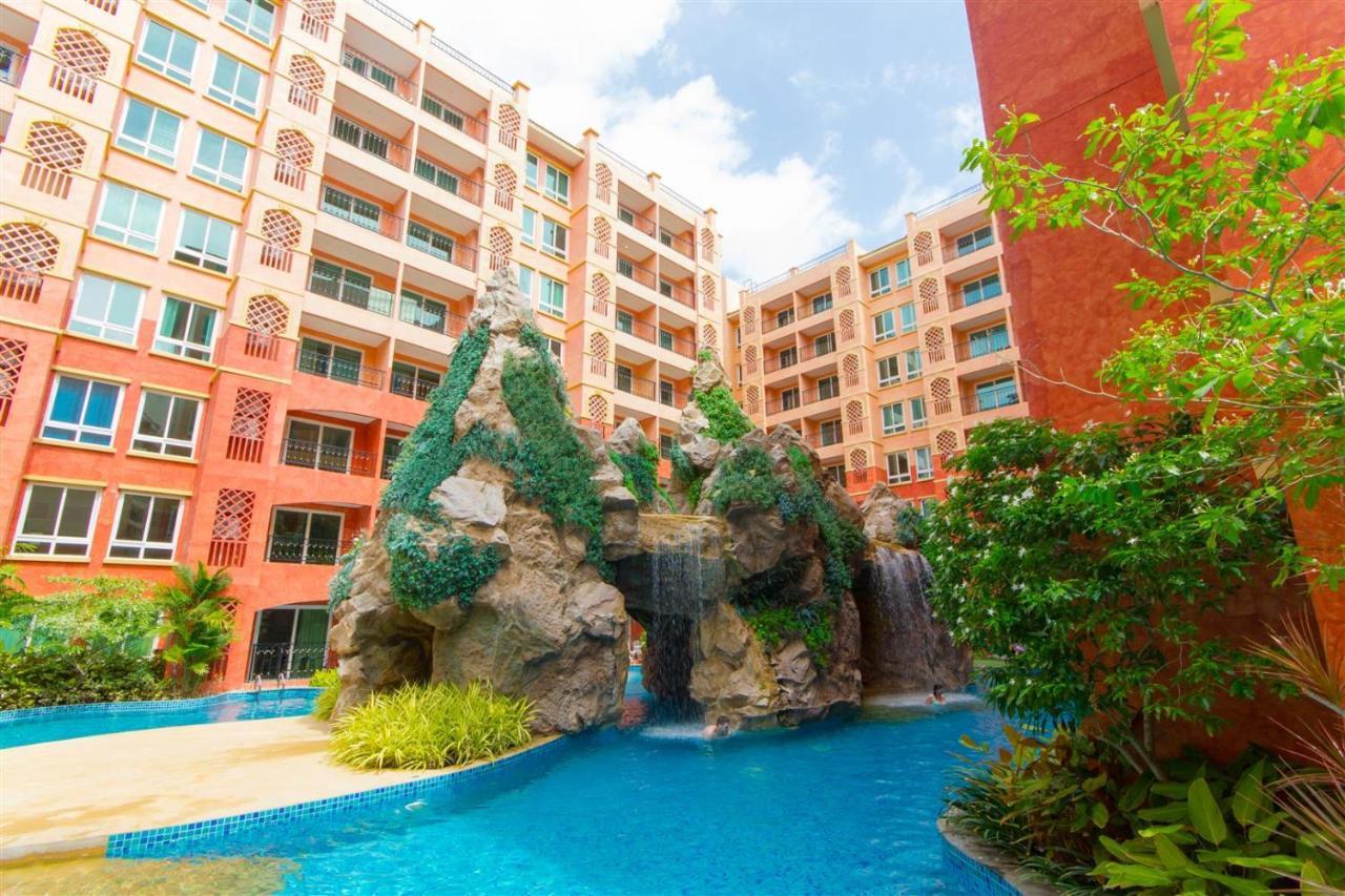 Seven Seas Resort Pattaya By Justin Jomtien Beach Exteriör bild